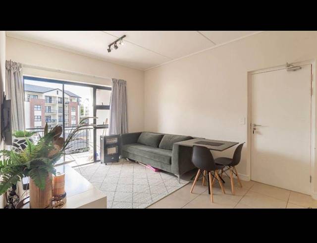 1 BEDROOM APARTMENT FOR SALE IN RICHWOOD